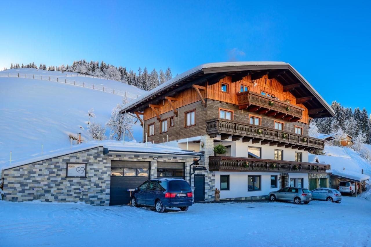 Bed and Breakfast Schrahlehen Wagrain Esterno foto